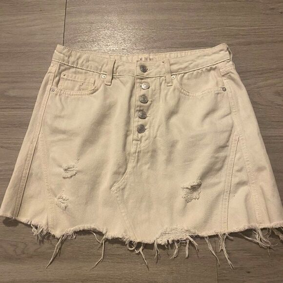 Free People We the Free white button fly short distressed denim skirt size 29 - Picture 1 of 7